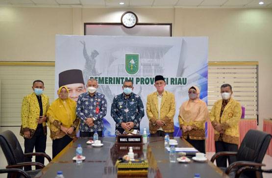 Wagubri Terima Silahturahmi Asosiasi Pengawas Sekolah Indonesia Provinsi Riau