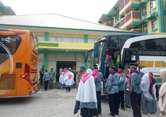 Aturan Baru Pengelola Bandara Jeddah, Pakaian Ihram JCH Dikenakan saat di Embarkasi Haji