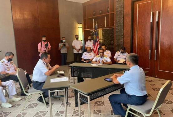 Kepala Bakamla RI Hadiri Trilateral Meeting Coast Guard di Philipina