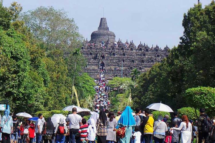 Ledia Hanifa Sebut Kenaikan Tarif Borobudur Bukti Nyata Inkonsistensi Pemerintah