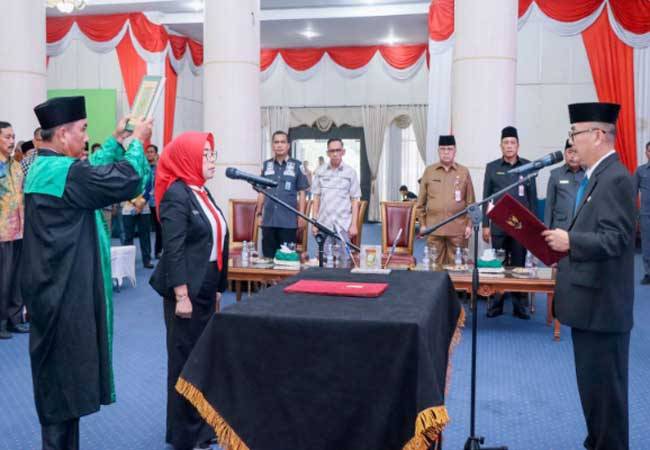 Gantikan Azwan, Ramlah Jabat Pj Sekda Kampar