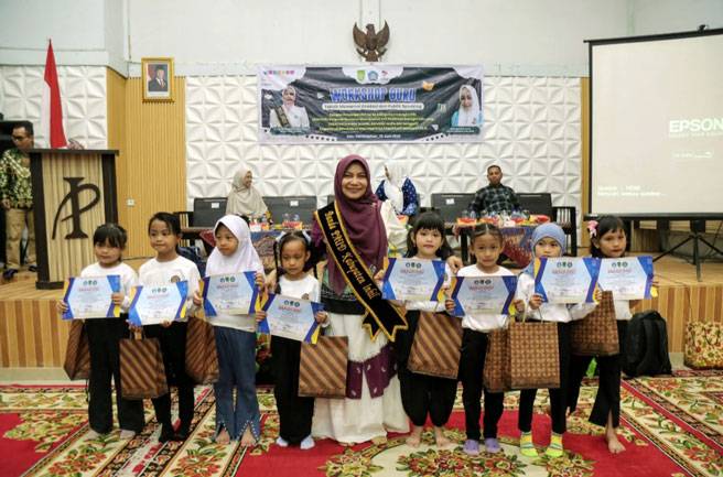 Hadiri Workshop Kependidikan, Bunda PAUD Inhil Harapkan Tenaga Pendidik Lebih Profesional dan Handal