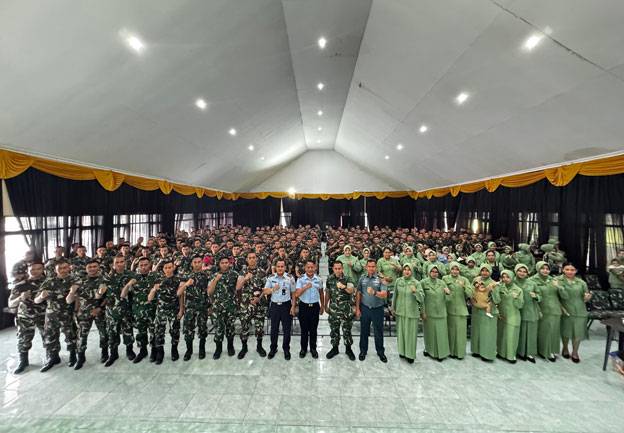 Pusbintal TNI Gelar Pembekalan Mental Kepada Satgas Pamtas RI&ndash;PNG Kewilayahan di Yonif 511/DY Kodam V/BRW
