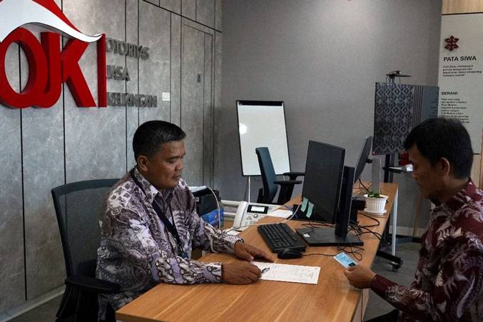 8 Pinjol Diawasi Khusus OJK, Masalah Utama Modal dan Kredit Macet
