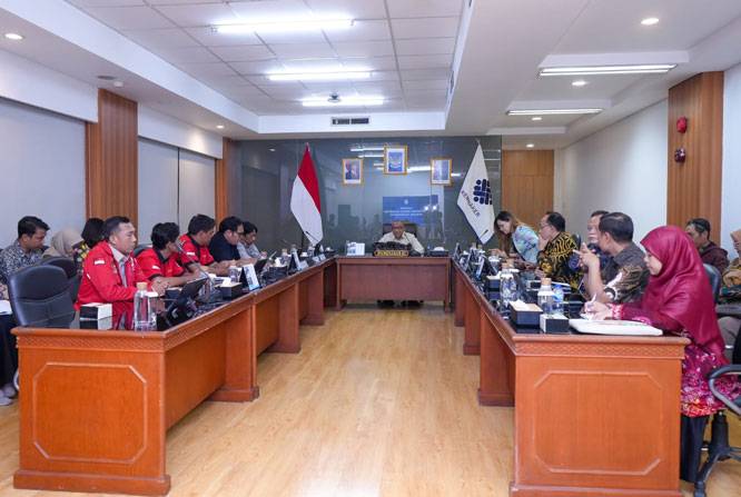 Wamenaker: Keterlibatan Serikat Pekerja Penting dalam Penyempurnaan Regulasi Ketenagakerjaan
