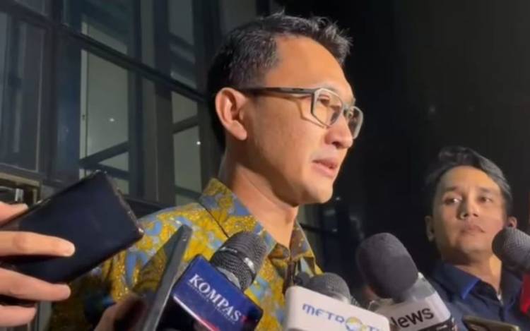KPK Amankan 10 Orang dalam OTT di Kuansing, Bupati dan Sekda Menghilang