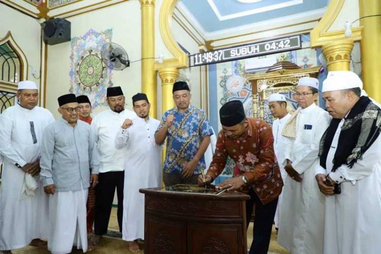 Bupati Herman Resmikan Masjid Raudhatul Zikri, Ajak Masyarakat Ramaikan dan Makmurkan Mesjid