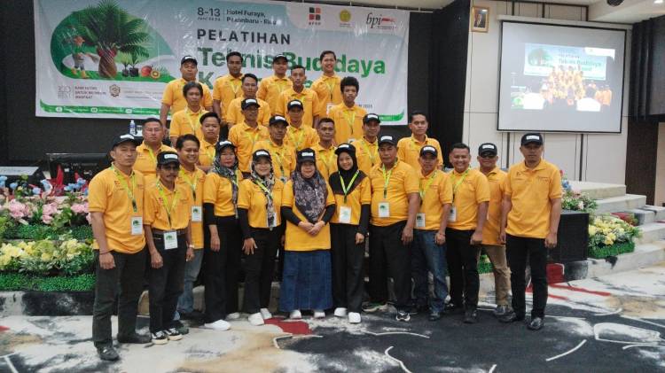 Dinas Perkebunan dan Peternakan Kuansing Taja Pelatihan Teknis Budidaya Kelapa Sawit