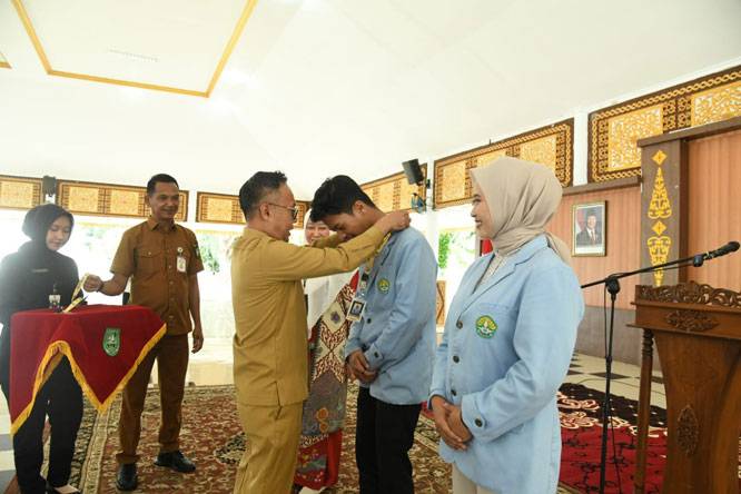 Terima 485 Mahasiswa Kukerta UNRI, Bupati Bengkalis Harap Jadi Agen Perubahan di Masyarakat