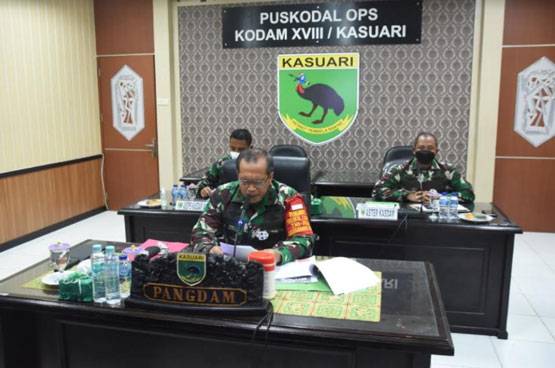 Pangdam XVIII/Kasuari Buka Pembekalan Kepada 120 Satuan BKO Kodim Persiapan Gelombang III Di Sorong Secara Virtual