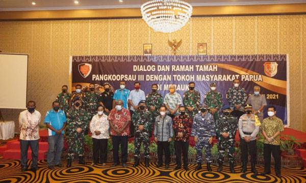 Kasrem 174/ATW Hadiri Acara Dialog Pangkoopsau III Dengan Tokoh Masyarakat Papua