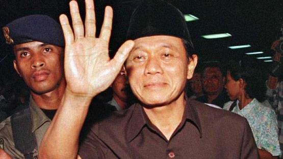 Mantan Menteri Penerangan Harmoko Meninggal Dunia