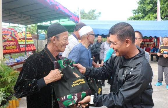 Bakti Sosial Kogabwilhan I Kepada Masyarakat Tanjung Unggat Kota Tanjungpinang