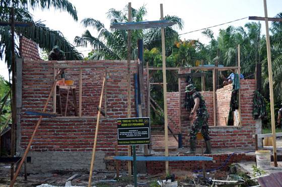 Bangunan Rumah Pakde Prahara sudah Dikelilingi Bata, Dan Satgas: Mudah-mudahan Selesai Tepat Waktu