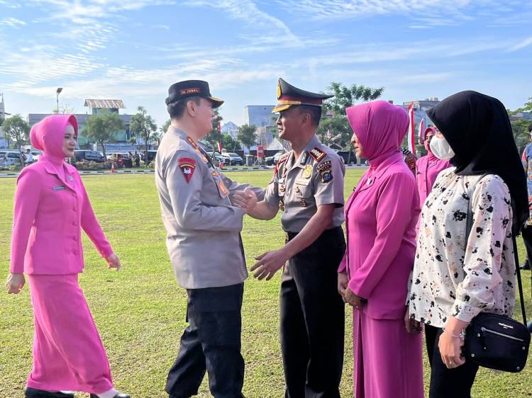 Pimpin Kenaikan Pangkat Personel, Kapolda Riau Irjen Mohammad Iqbal : Tingkatkan Kompetensi Kinerja dan Akhlak