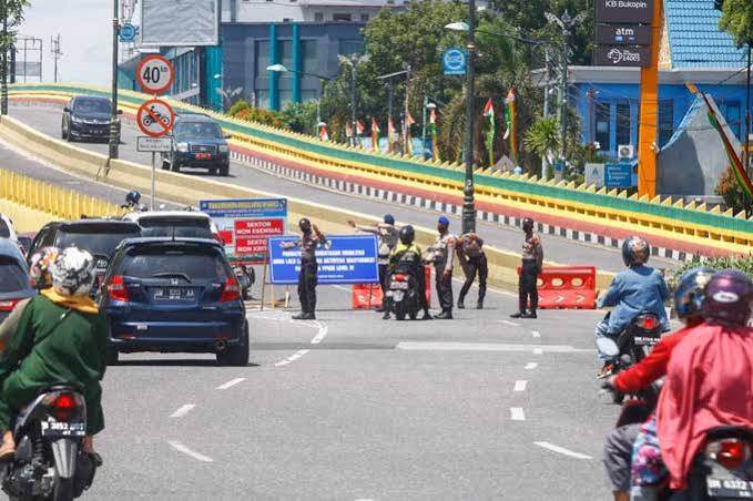 Pemerintah Kembali Perpanjang PPKM Luar Jawa-Bali Hingga 1 Agustus 2022, Kebijakan Masker Akan Dikaji Ulang