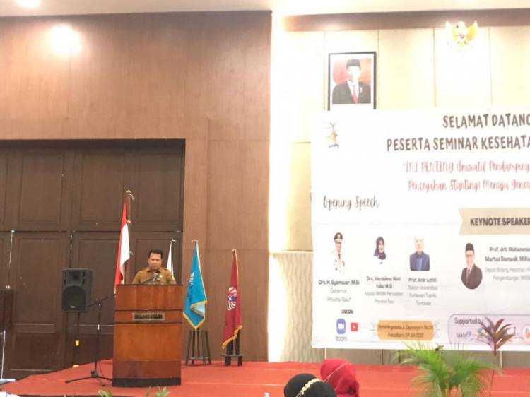 Kadiskes Riau Buka Seminar Kesehatan Nasional Universitas Pahlawan Tuanku Tambusai