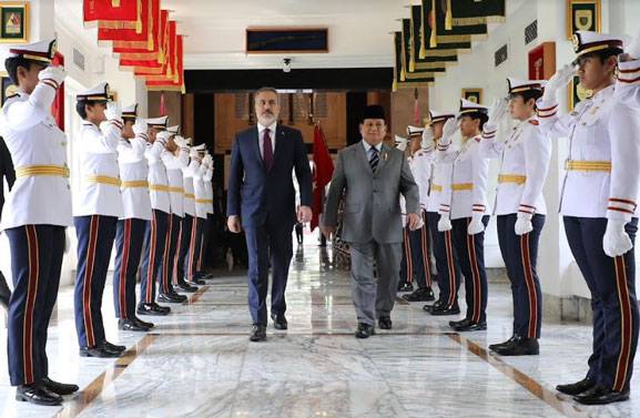 Menhan Prabowo Terima Kunjungan Menlu Turki, Bahas Kerja Sama Pertahanan