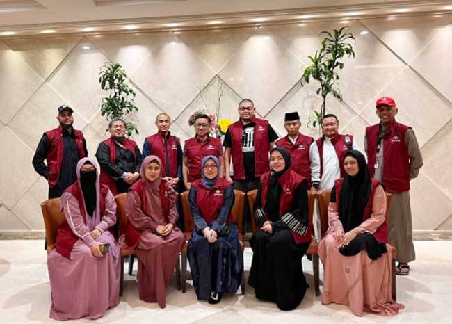 Asosiasi Penyelenggara Haji dan Umrah Seluruh Indonesia Deklarasi di Tanah Suci