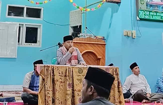 Tahun Baru Islam 1445 H, masyarakat Muaro Tombang Gelar Kajian Bersama Mahasiswa Kukerta UNRI