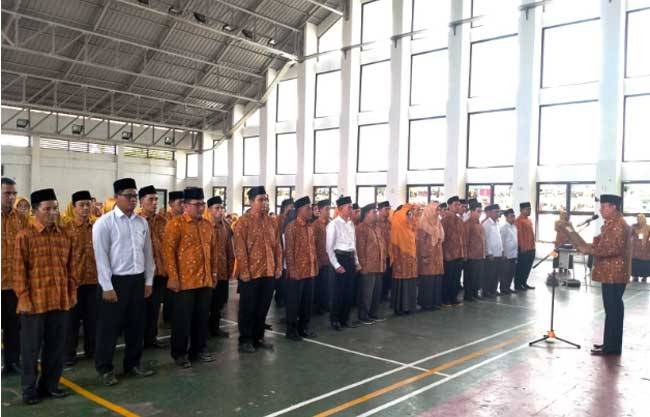 Bupati Kuansing Suhardiman Amby Lantik Pengurus DPC AGPAII di 15 Kecamatan