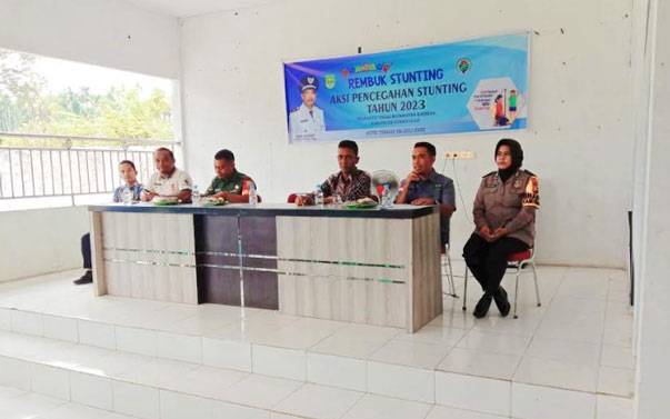 Ucapan Terimakasih Babinsa dan Bhabinkamtibmas Kepada Pemerintah Desa Koto Tinggi dalam Aksi Bersama Cegah Stunting