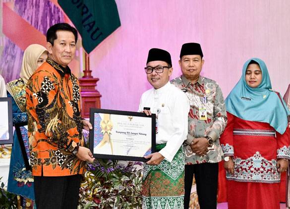 Kabupaten Bengkalis Terima Penghargaan Kampung Keluarga Berkualitas