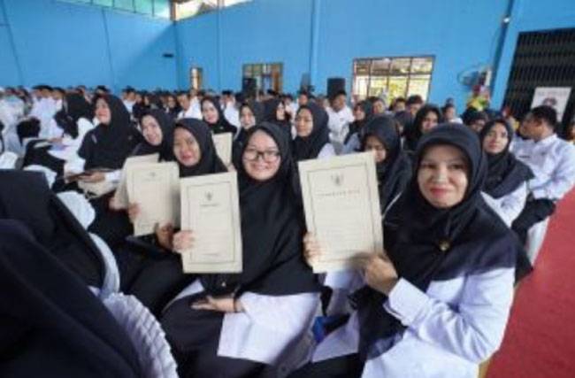 Ratusan Guru Honorer di Kabupaten Kampar Terima SK PPPK