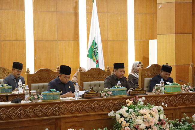 Tanggapan Pemda Terhadap Pandangan Umum Fraksi Penyampaian Ranperda Pertanggungjawaban Pelaksanaan APBD Siak 2023