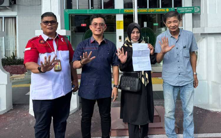 Setelah Setahun Jadi Tersangka, Oviria Angraini Akhirnya Divonis Bebas Hakim PN Pekanbaru