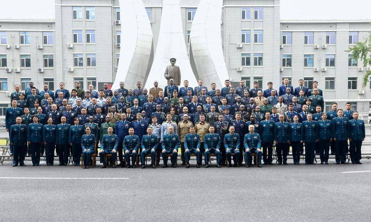Empat Perwira TNI AU Sukses Selesaikan Pendidikan Strategis di AFCC China