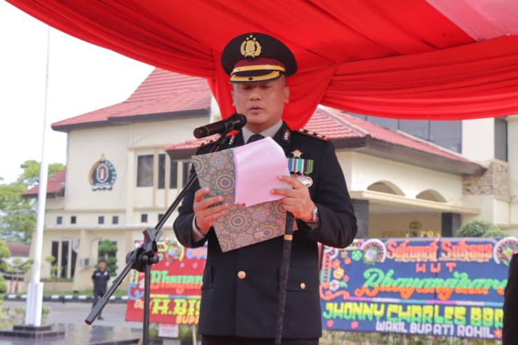 Upacara dan Syukuran HUT Bhayangkara Ke79 di Rokan Hilir, Kapolres Tegaskan Polri untuk Masyarakat