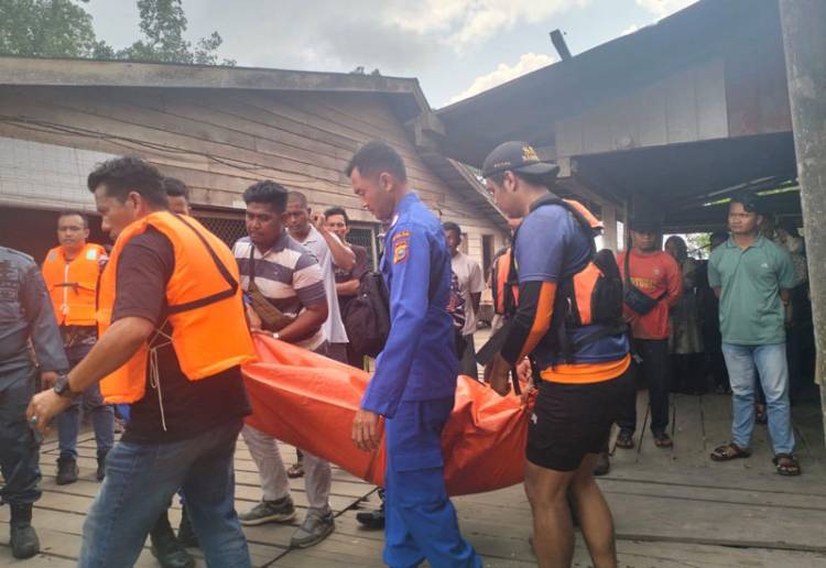Satu Korban Pompong Tenggelam di Pelabuhan Tanjung Buton Siak Ditemukan, Dua Lagi Dalam Pencarian