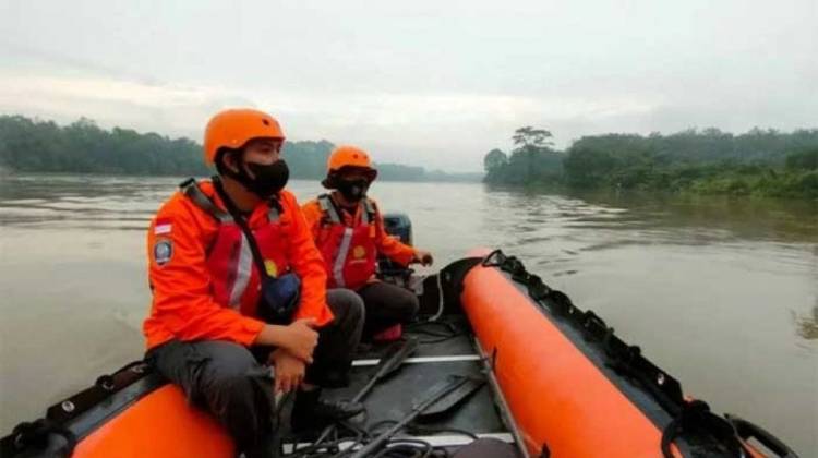 Pemuda Hilang Terjatuh dari Jembatan Rantau Berangin
