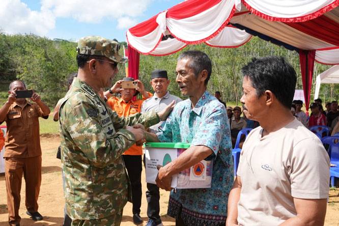 Wakil Ketua 1 Satgas PRR Tinjau Padang Sidimpuan dan Tapsel, Letjen TNI Richard Tampubolon: Rehabiliasi dan Rekonstruksi Sesuai Rencana Induk
