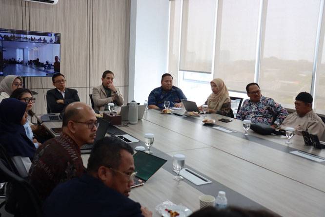 Diskusi Publik Universitas Paramadina dan INDEF Bahas Masa Depan Ekonomi Halal RI