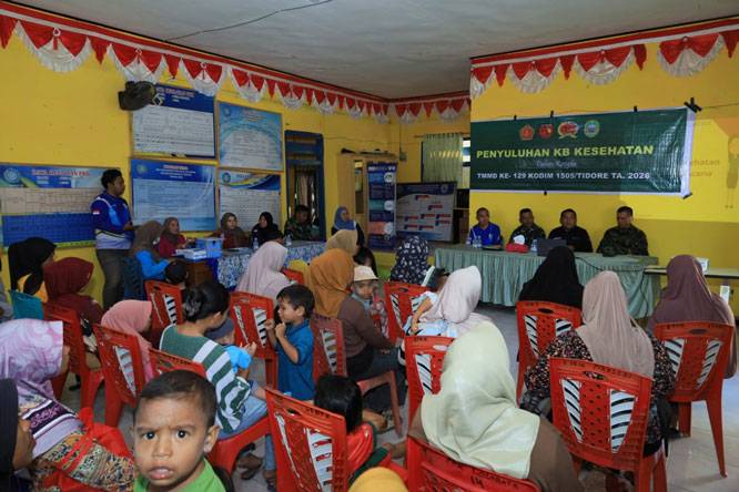 Tak Hanya Bangun Infrastruktur, TMMD ke-129 Kodim 1505/Tidore Hadirkan Penyuluhan KB Kesehatan bagi Masyarakat