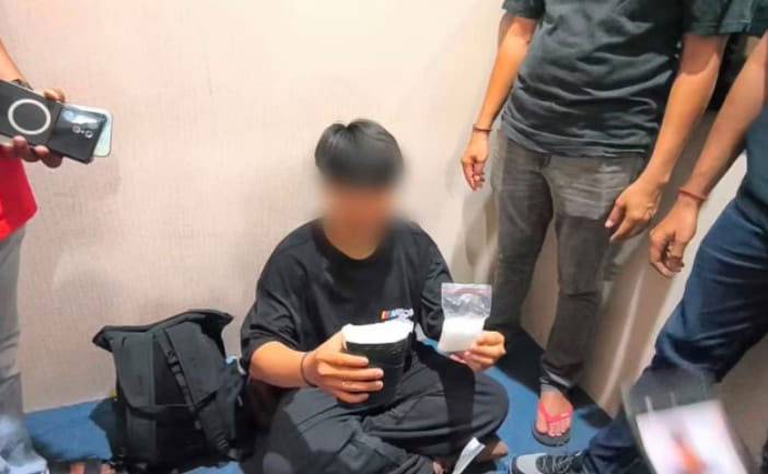 Polda Riau dan Avsec Bandara SSK II Kembali Gagalkan Penyelundupan Sabu 2,2 Kg