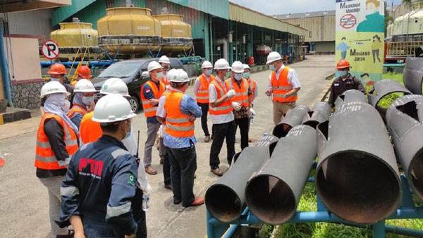HUT RI, 2 Pekerja Pertamina Dapat Satyalancana Wira Karya