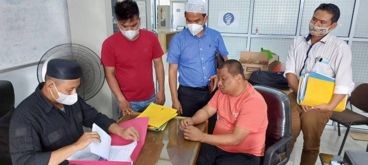 Gakkum KLHK Tahan dan Tetapkan Tersangka Direktur CV BEA Dalam Kasus Kayu ilegal di Jambi