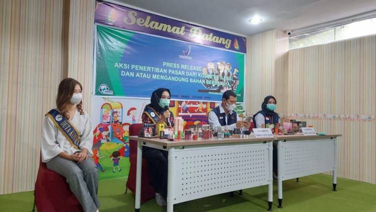 BPOM Riau Musnahkan 5.270 Produk Kosmetik Ilegal di Pekanbaru