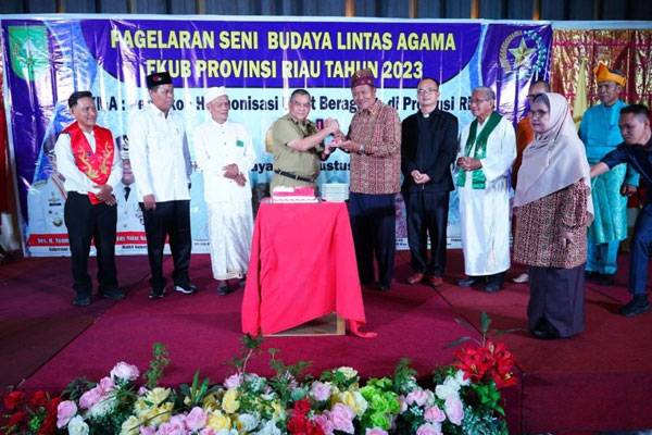 Wagubri Hadiri Pagelaran Seni Budaya Lintas Agama