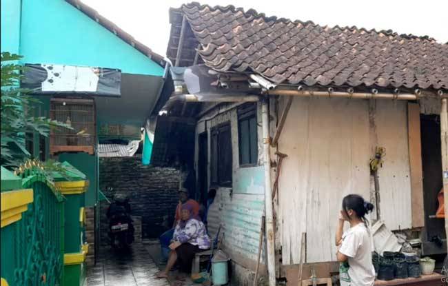Fenomena Unik Hujan Hanya Guyur Satu Rumah di Tasikmalaya