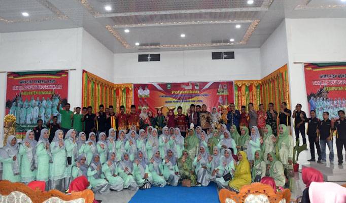 Pesan Bupati Kasmarni ke Pengurus IWMR dan IPMR Kecamatan Bukit Batu dan Siak Kecil: Tetap Kompak, Jaga Persatuan