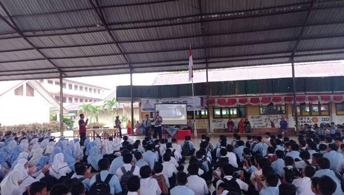 Satlantas Polres Kampar Sosialisasi Peraturan Lalu Lintas dan Bulying kepada Siswa UPT SMPN 1 Bangkinang Kota