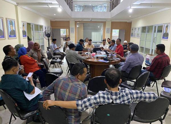 Tidak Ada Pembekuan PWI Riau, DK Tegaskan Hendry CH Bangun Sudah Dipecat