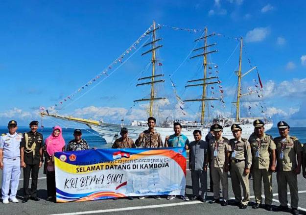 Kunjungan KRI Bima Suci Semarakkan Perayaan HUT Ke-79 RI Di Kamboja