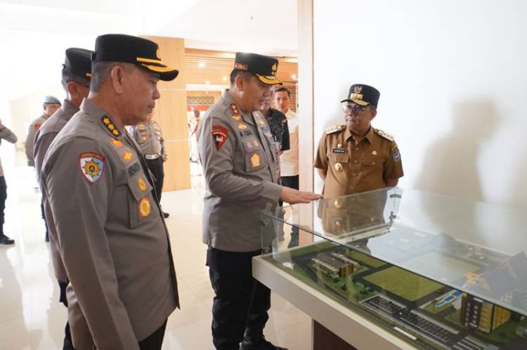 Pj Gubernur Riau Sambangi Mapolda