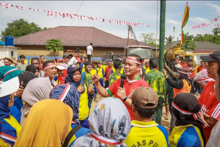 Agung Nugroho Ikut Menyemarakkan HUT RI ke-80 di Lingkungan Dinas PUPR Pekanbaru