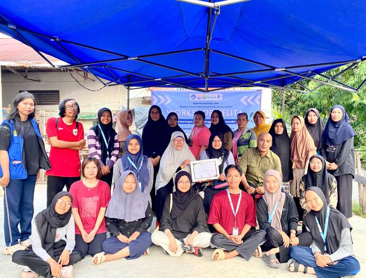 Inovatif, Mahasiswa Kukerta Unri Sulap Pekarangan Jadi Lumbung Pangan Mandiri Lewat Workshop PELITA di Kelurahan Air Hitam